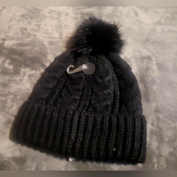 Victoria's Secret Black Knit Beanie with Pom Pom - Picture 7 of 9